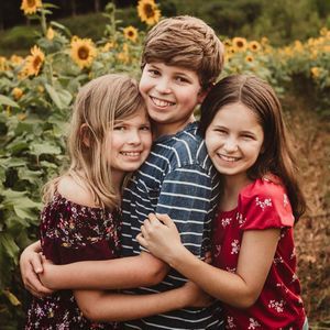 Meet your Posher, Monica